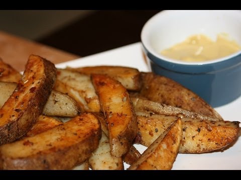 Oven Baked Potato Wedges Recipe - Recette Quartiers de Pommes de Terre au Four - Recettes Maroc